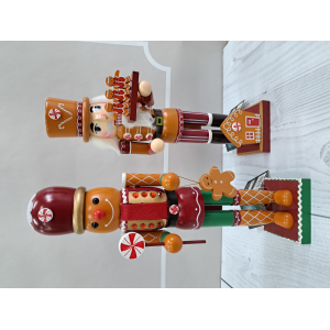 SCHIACCIANOCI LEGNO ASS. 110X90X35 CM